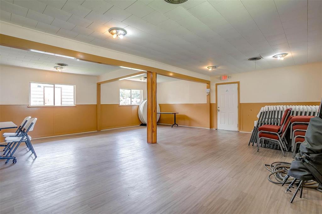 Farwell Heights - Commercial Sale