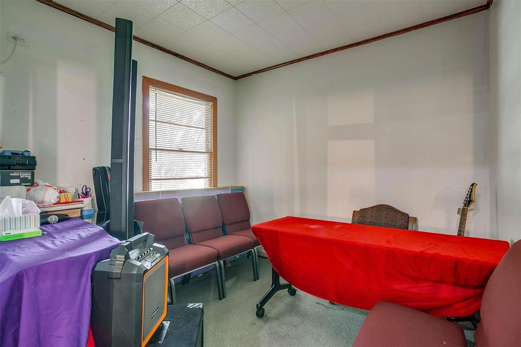 Farwell Heights - Commercial Sale