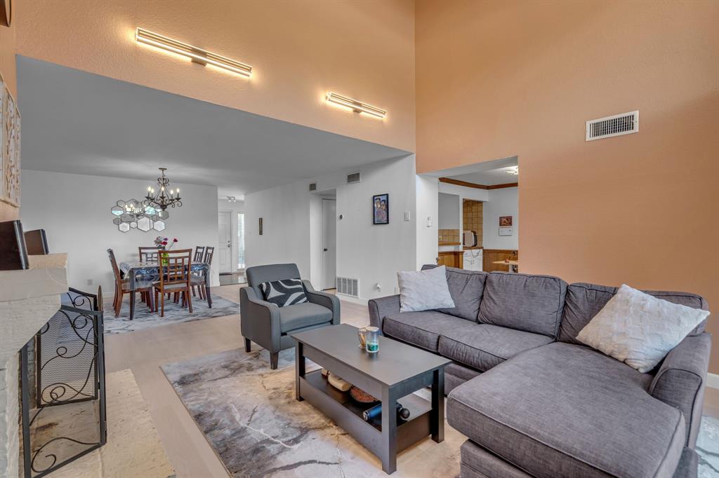 6433 Southpoint Drive