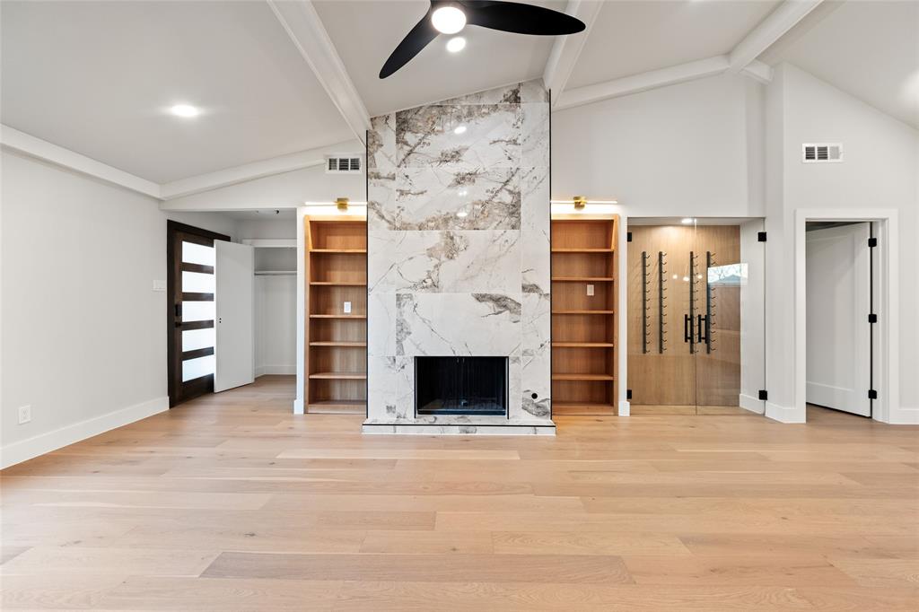 7639 Royal Lane