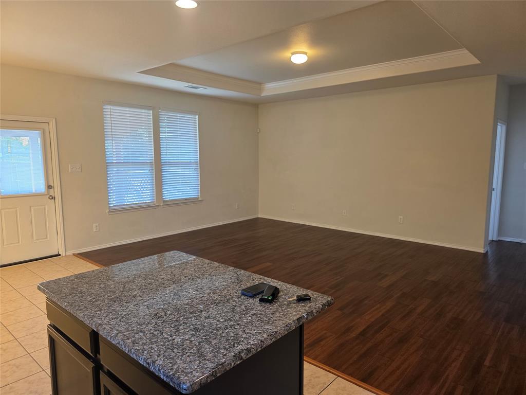 2031 Avondown Road