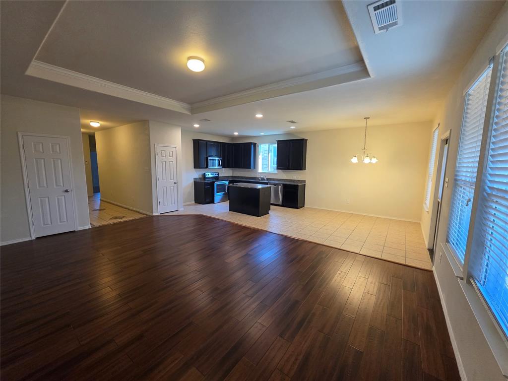 2031 Avondown Road
