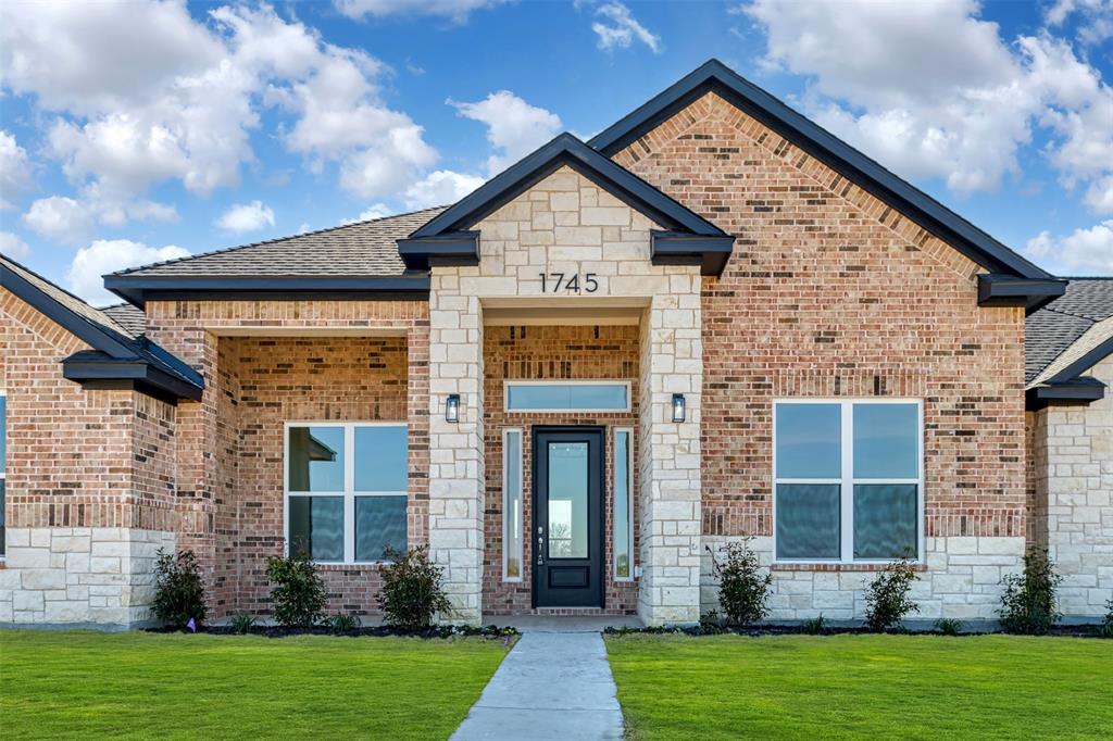 1745 Crestridge Circle