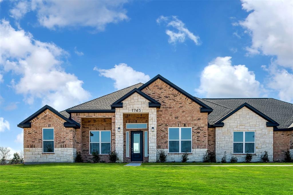 1745 Crestridge Circle