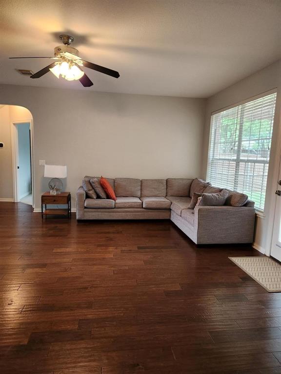 117 Woodland Cove