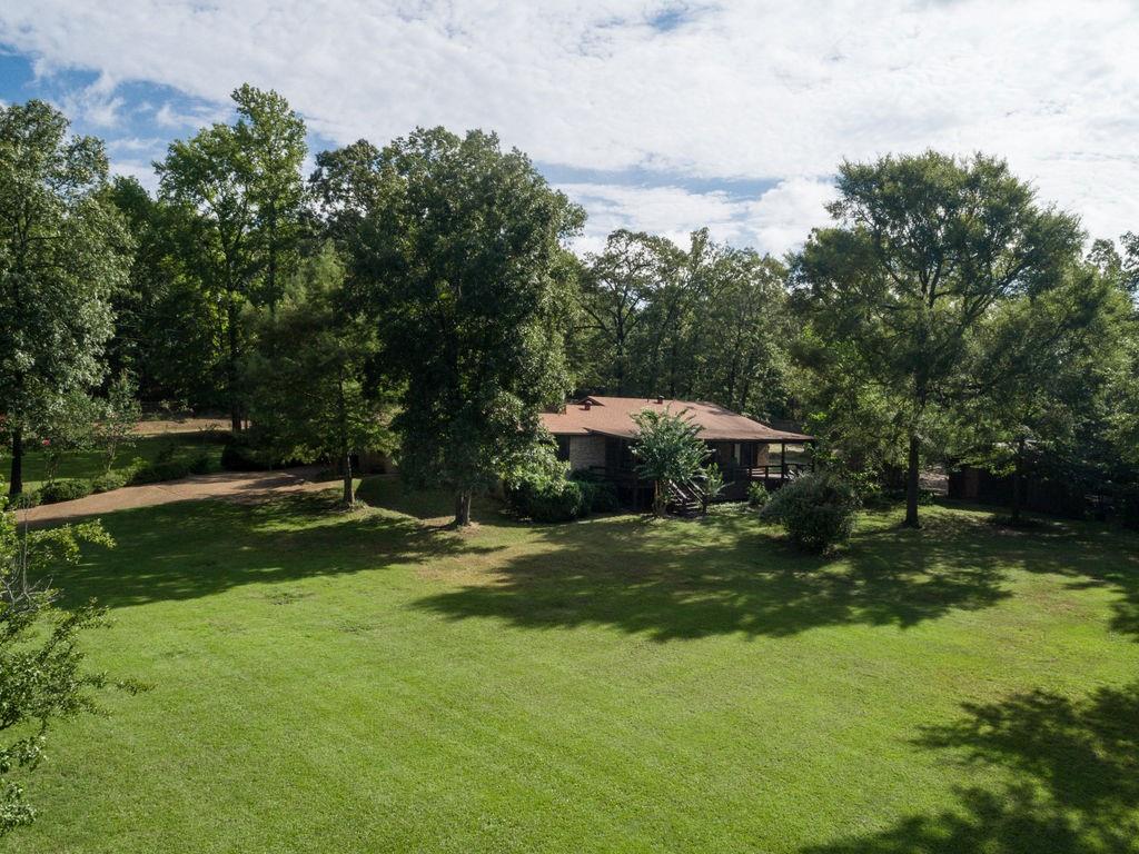 BILL ROGERS ESTATES - Residential