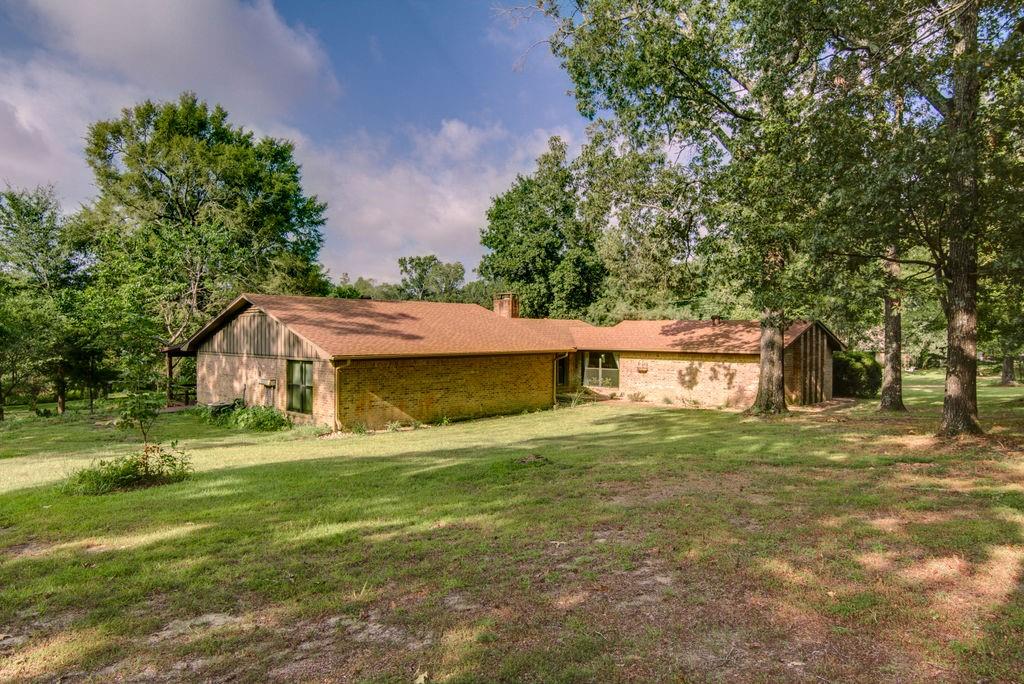 BILL ROGERS ESTATES - Residential