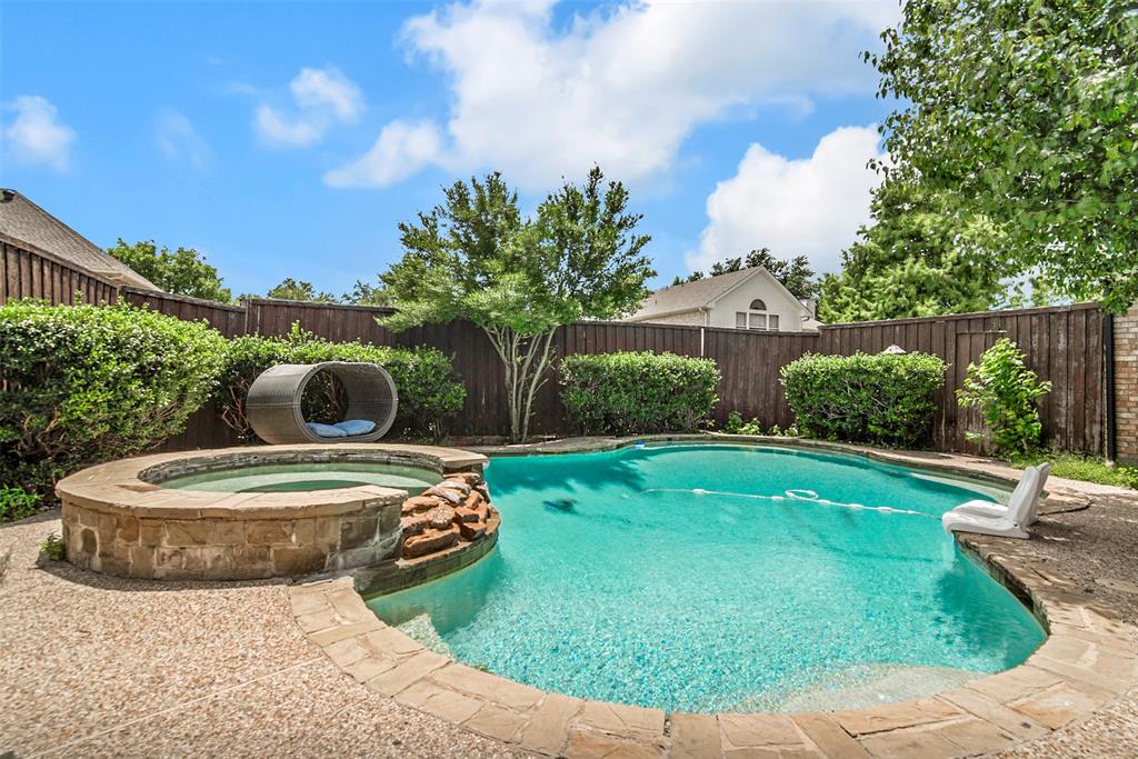 2904 Roper Drive