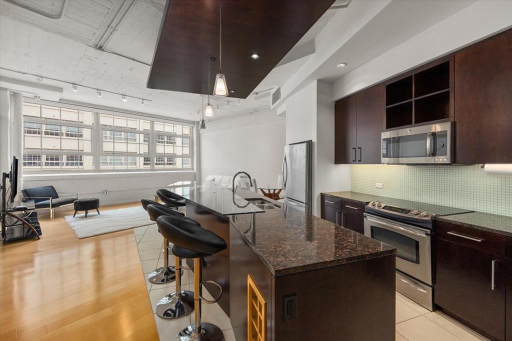 One Montgomery Plaza Residence Condo - Residential Lease