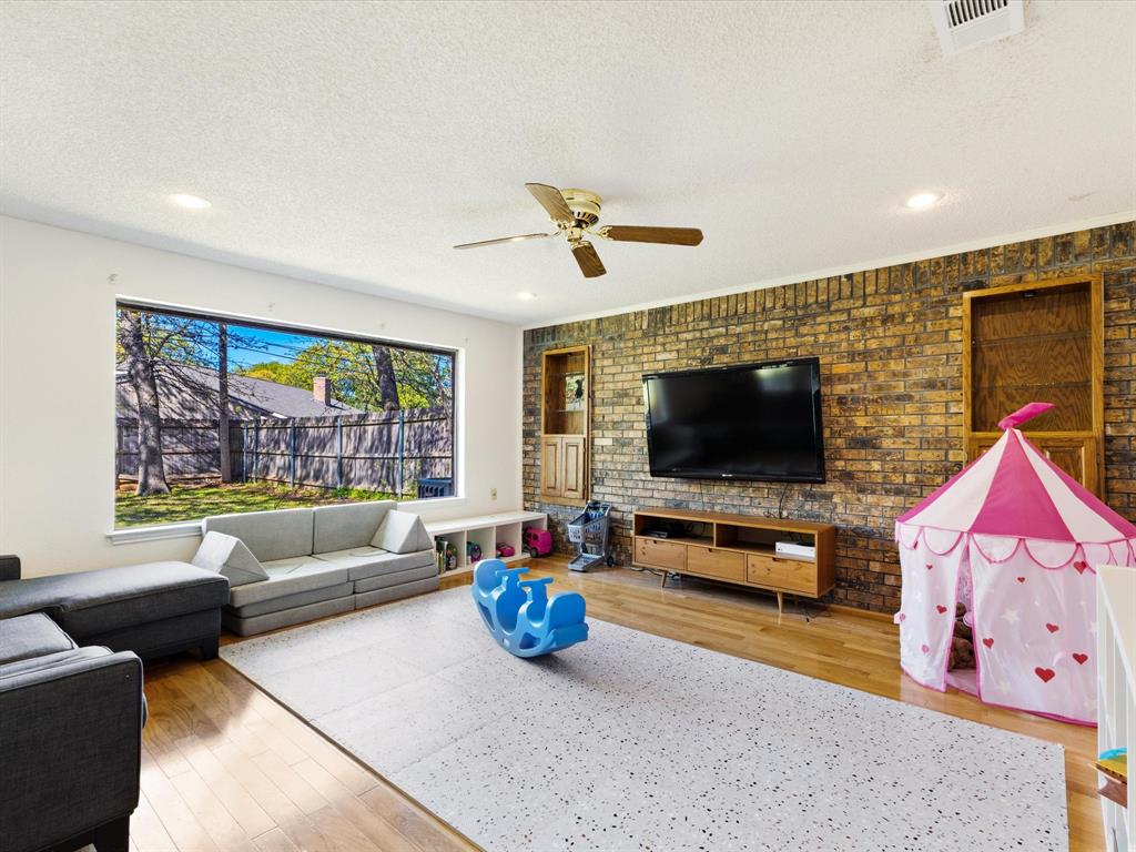 Shorewood Estates - Residential