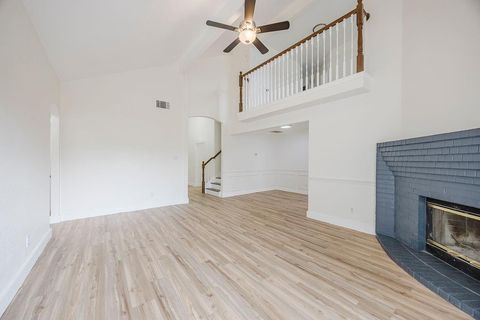 907 Yellowstone Drive Mansfield TX 76063