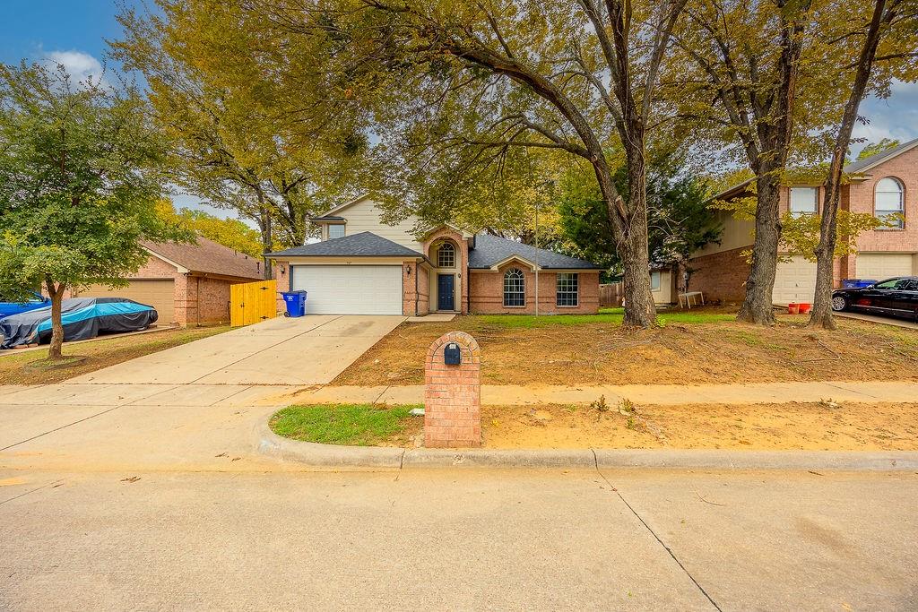 907 Yellowstone Drive