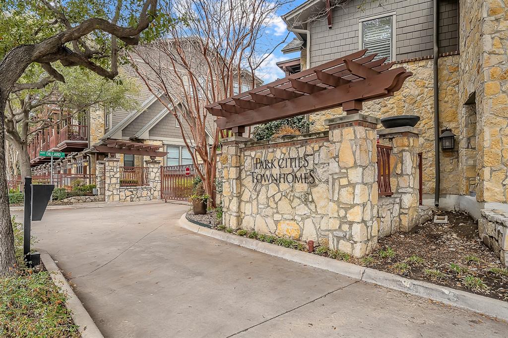 Park Cities Twnhms Amd - Residential