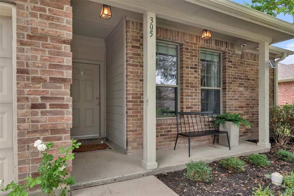 Photo of 305 Fisherman Trail, Melissa, TX 75454 (MLS # 21311195)