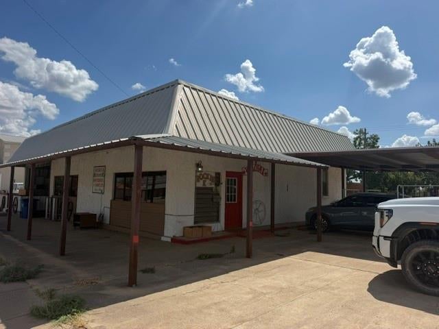Photo of 215 W 8th Street, Cisco, TX 76437 (MLS # 21391230)