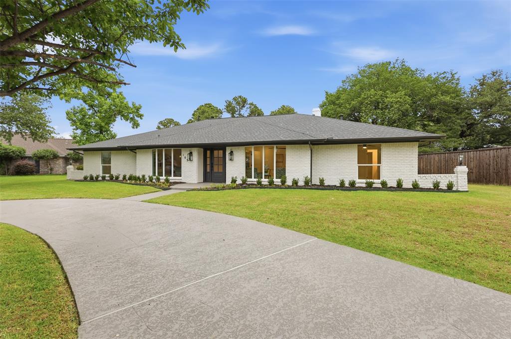 105 Wellesley Drive