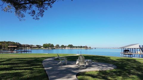 A home in Corsicana