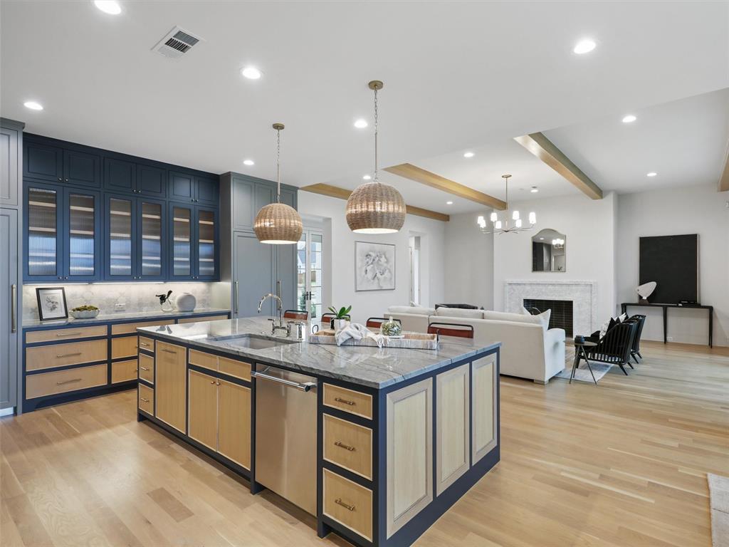 WINDSONG  Shaddock Custom - Residential