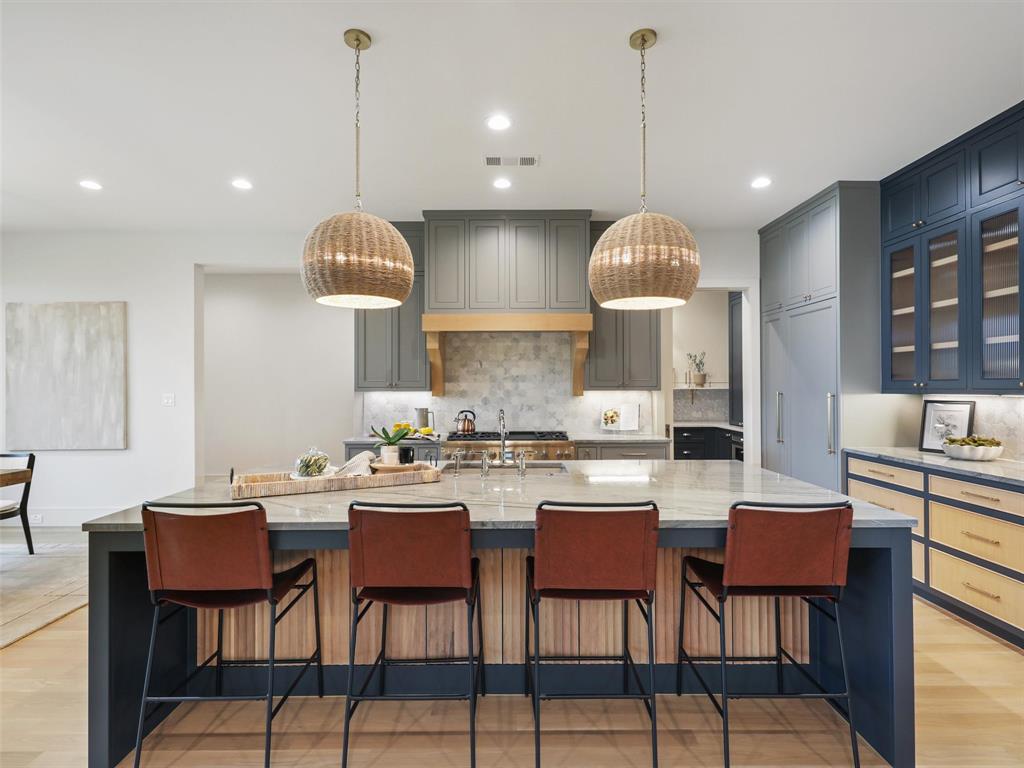 WINDSONG  Shaddock Custom - Residential