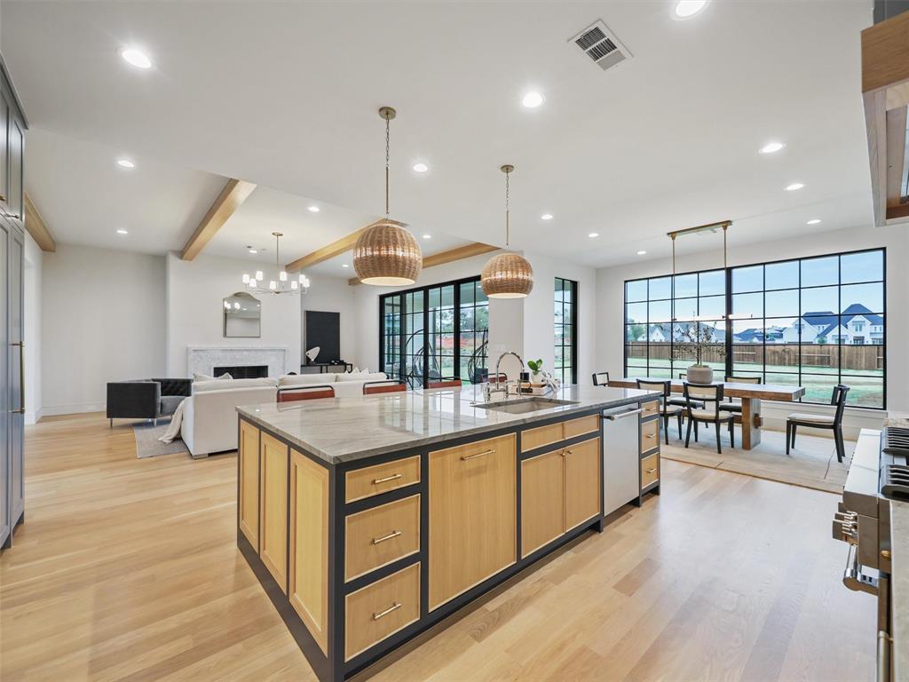 WINDSONG  Shaddock Custom - Residential