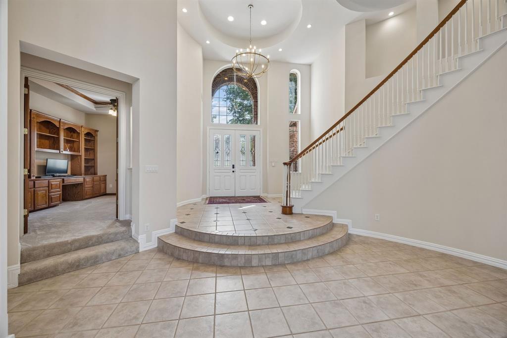1106 Hills Creek Drive