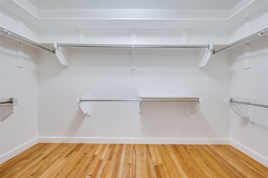 4616 West Lovers Lane Condos B - Residential