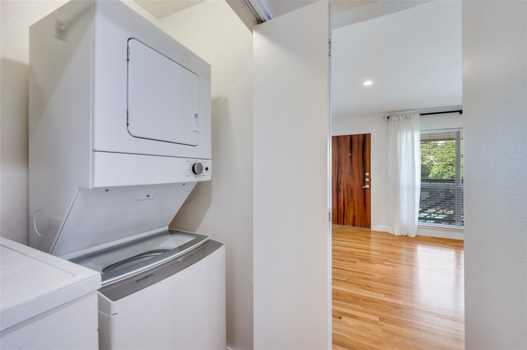 4616 West Lovers Lane Condos B - Residential
