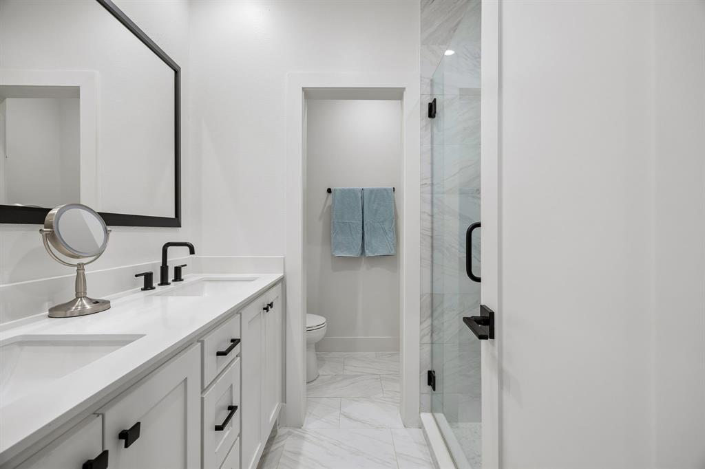 Lakeside White Rock Bldg 9 - Residential