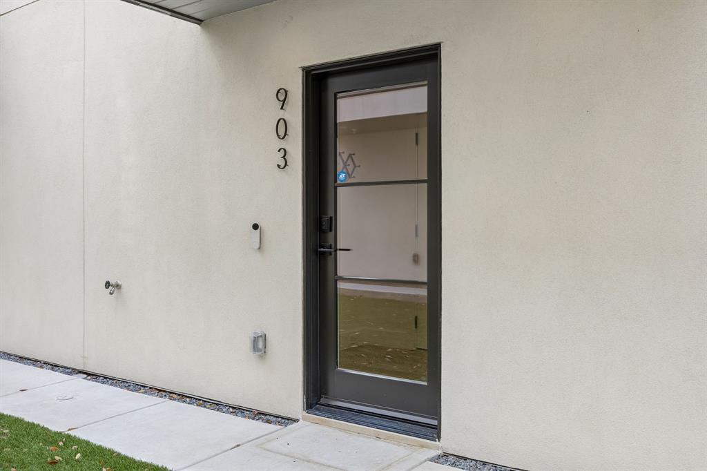 Lakeside White Rock Bldg 9 - Residential