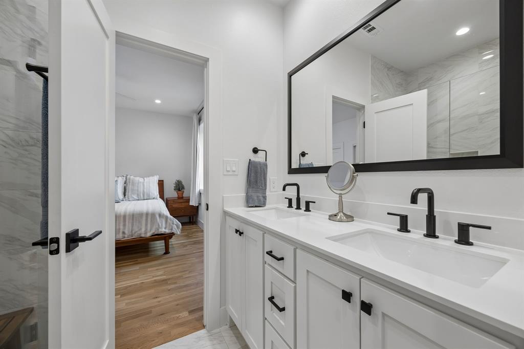 Lakeside White Rock Bldg 9 - Residential