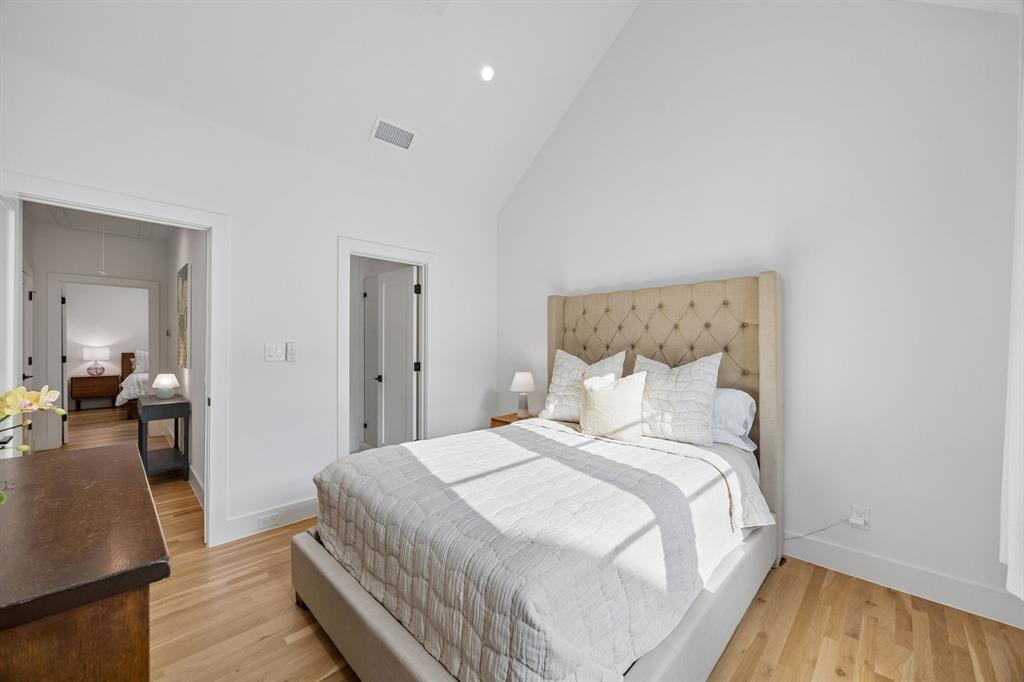 Lakeside White Rock Bldg 9 - Residential