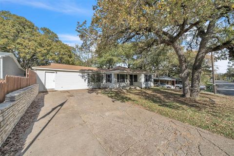 A home in Weatherford