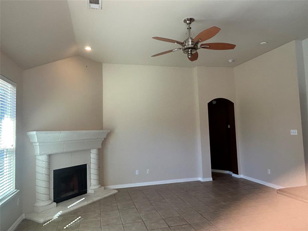 Falcon S Lair Prcl 1a - Residential Lease