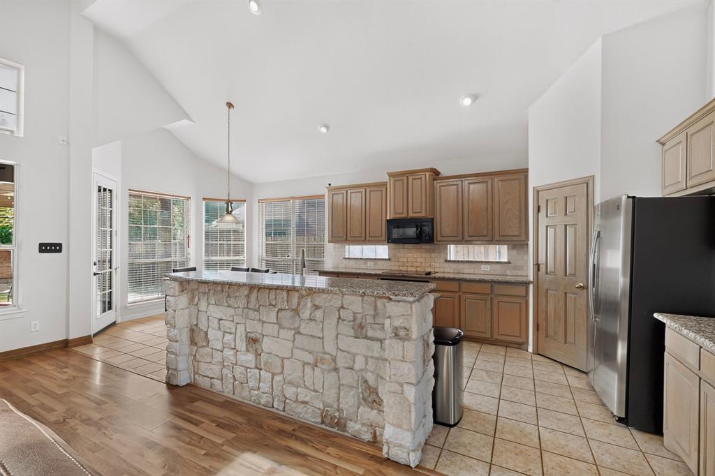 3832 Oxbow Creek Lane