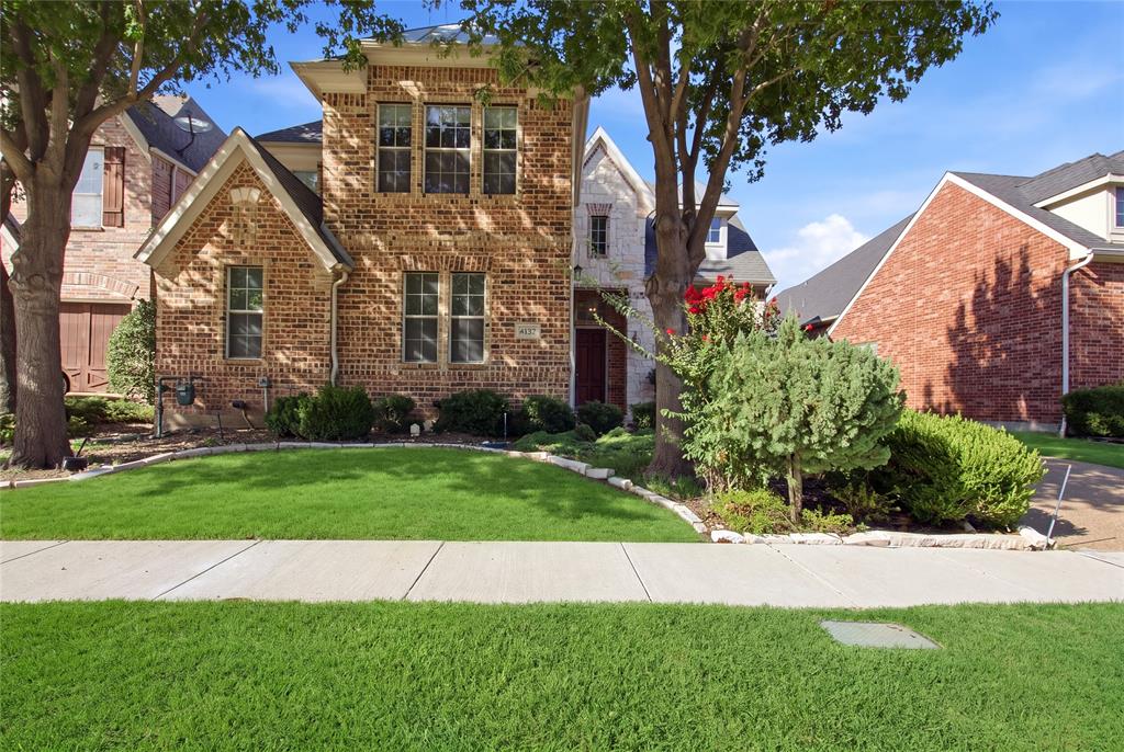 6925 Medallion Drive
