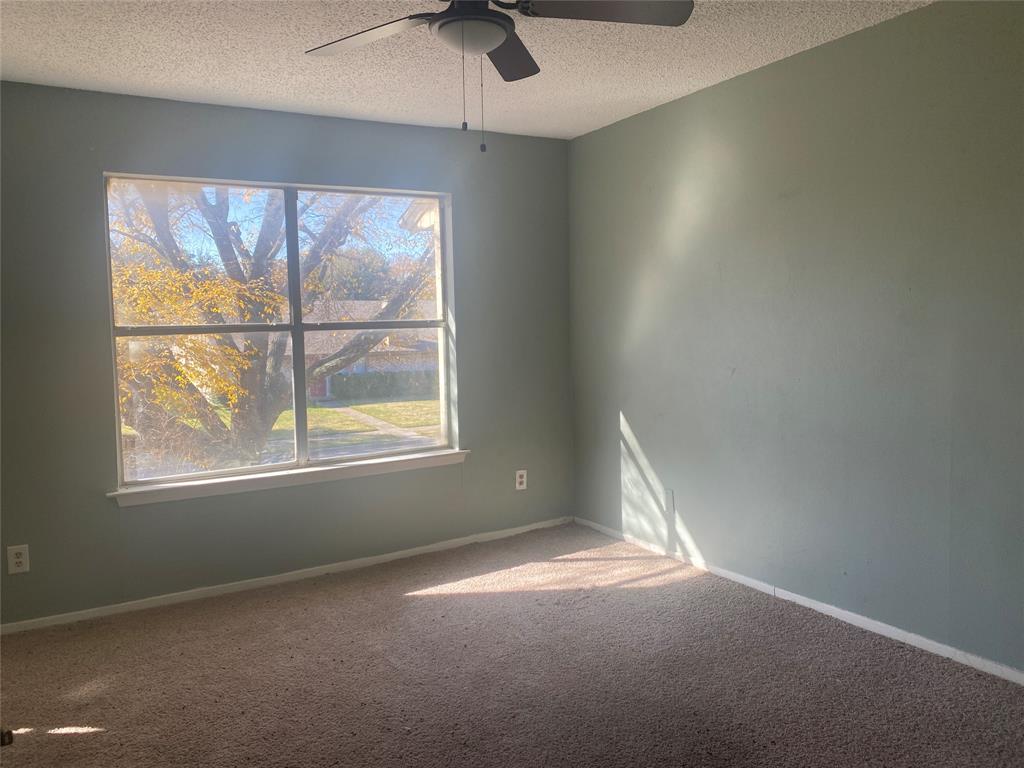 Woodhaven Twnhs Rev - Residential