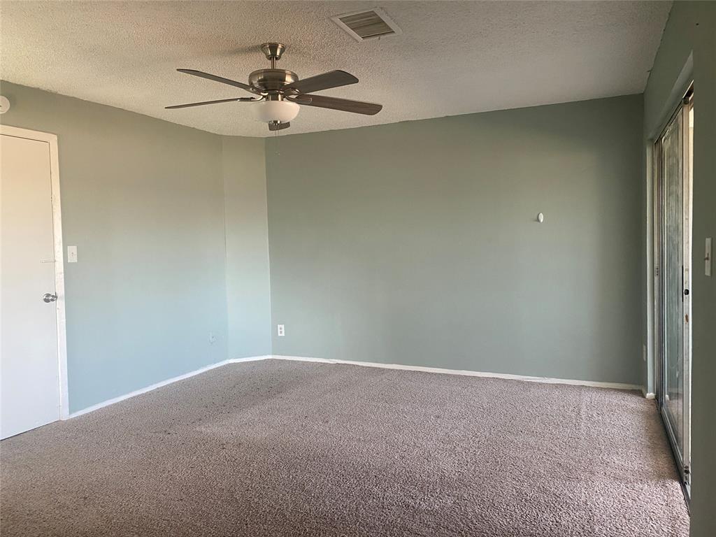 Woodhaven Twnhs Rev - Residential