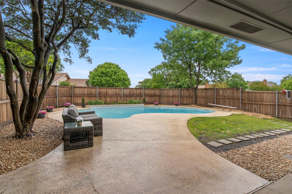 1925 Berkner Drive