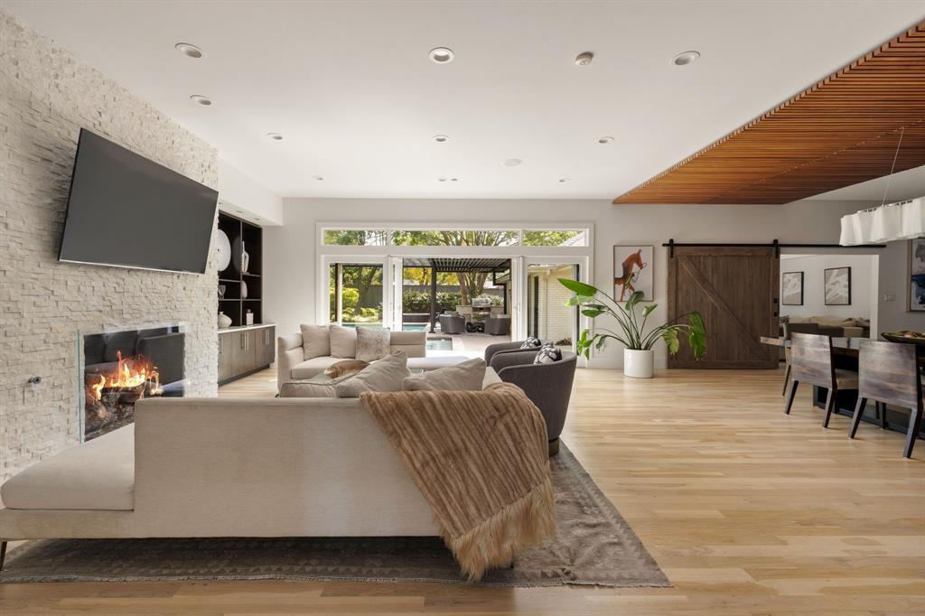 4418 Crooked Lane