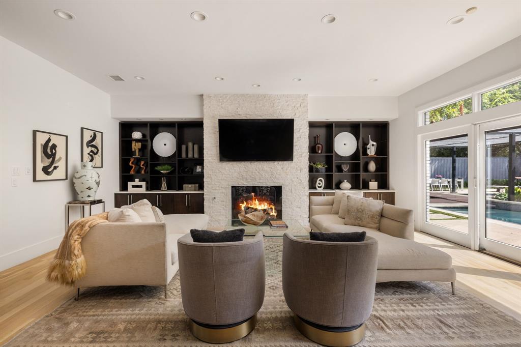 4418 Crooked Lane