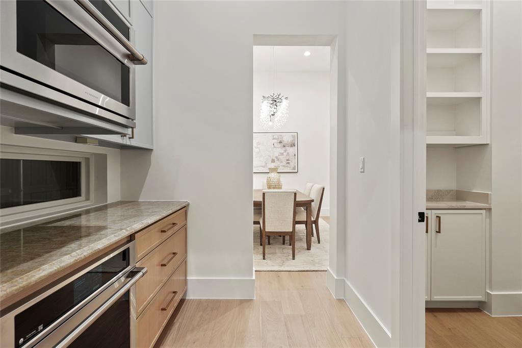 Lake Crest - Residential