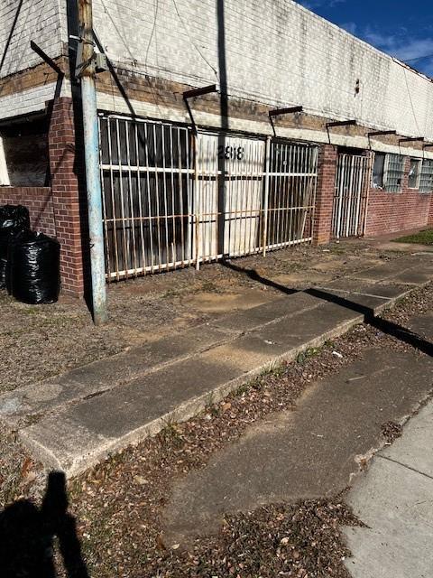 Queensborough Anx - Commercial Sale