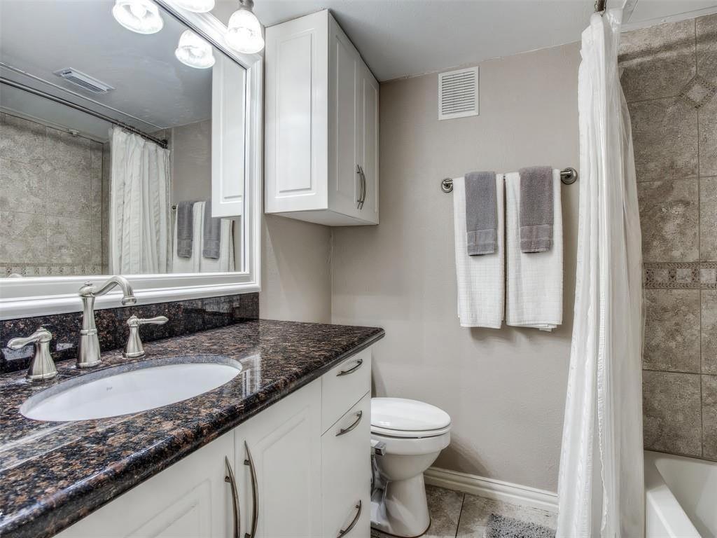 2201 Wolf Street 1108
