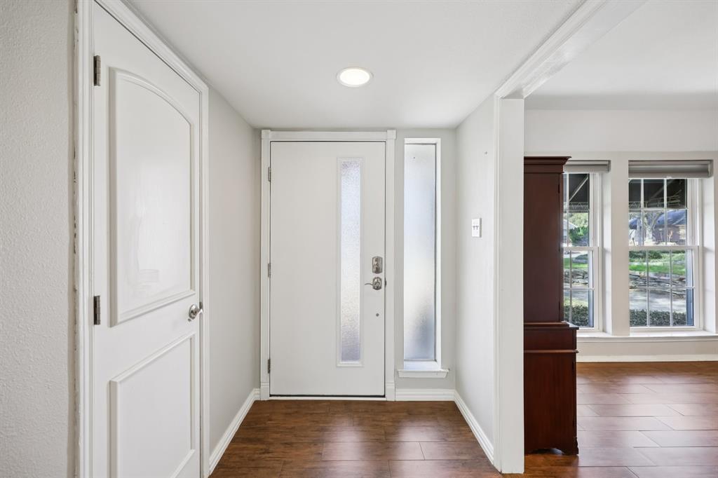 8548 Woodridge Court