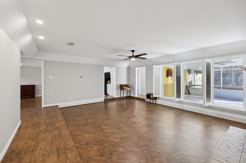 8548 Woodridge Court