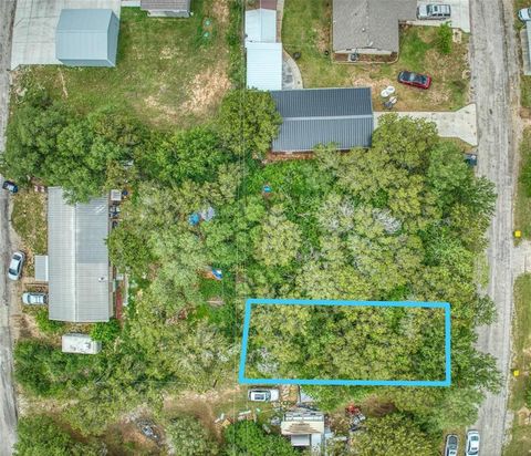 2721 Walnut Street Granbury TX 76048