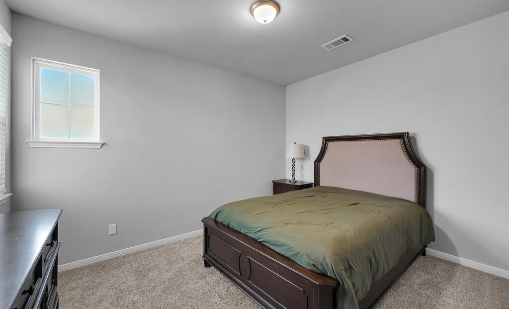 LAKES AT UNIVERSITY PARKS - Residential