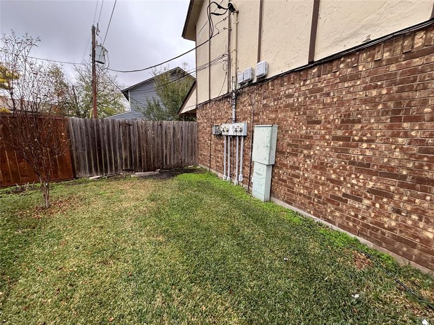 Beautifully remodeled 2 bed, 1.5 bath townhome in the highly sought-after Keller ISD. Enjoy unbeatable convenience with easy walking access to dining, shopping, and everyday essentials—just moments from Starbucks, multiple grocery stores, and local favorites.

Inside, you’ll find high ceilings, a wood-burning fireplace, fresh paint, laminate wood flooring throughout, porcelain tile in the bathrooms, walk-in closets, all-new lighting and appliances, high-end faucets, and in-unit laundry connections. Both front and back balconies offer relaxing outdoor space.

But the standout feature—and incredibly rare at this price point—is the private, fenced yard. It’s a medium-sized yard, large enough to truly enjoy yet still easy to maintain. Outdoor space like this is almost unheard of in this area and price range, offering room for pets, a small garden, grilling, or simply unwinding in your own private oasis.

This townhome delivers the perfect blend of comfort, upgrades, and location—plus the bonus of a yard you won’t find anywhere else in this category.