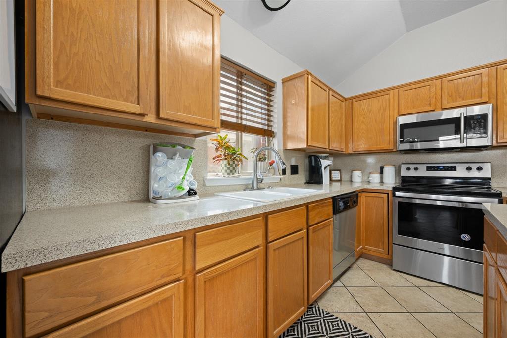 Oakmont Meadows Add - Residential