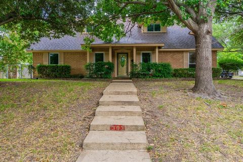 A home in Duncanville